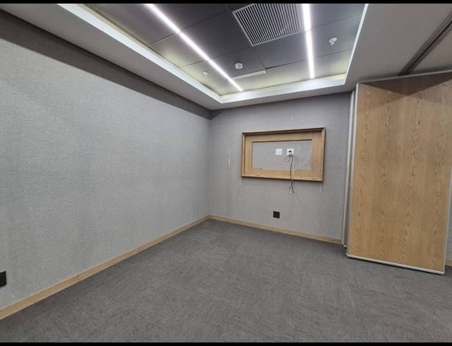553M² OFFICE TO LET IN SANDTON CENTRAL
